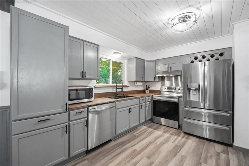 9221 Sturgeon Drive — photo 13