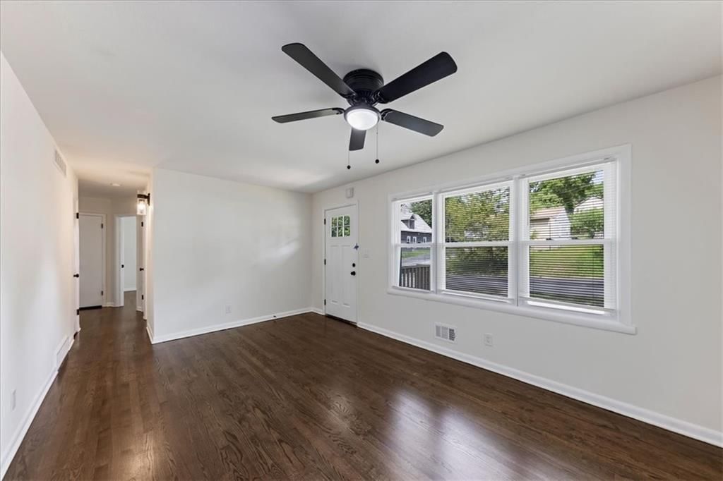 1230 Drury Avenue — photo 5