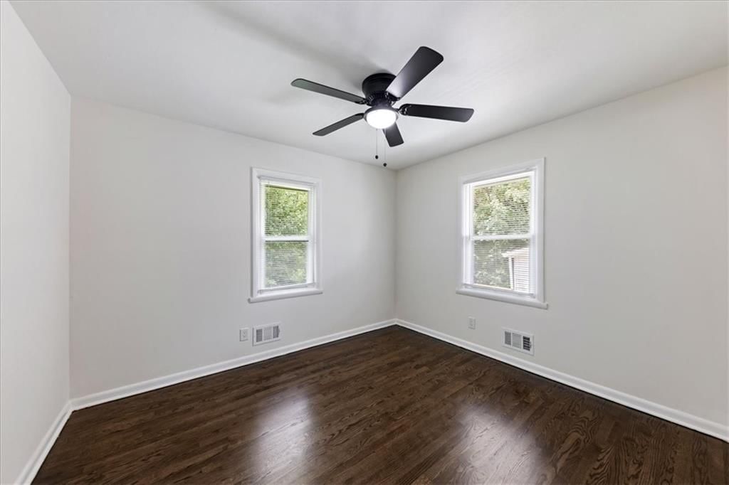 1230 Drury Avenue — photo 13