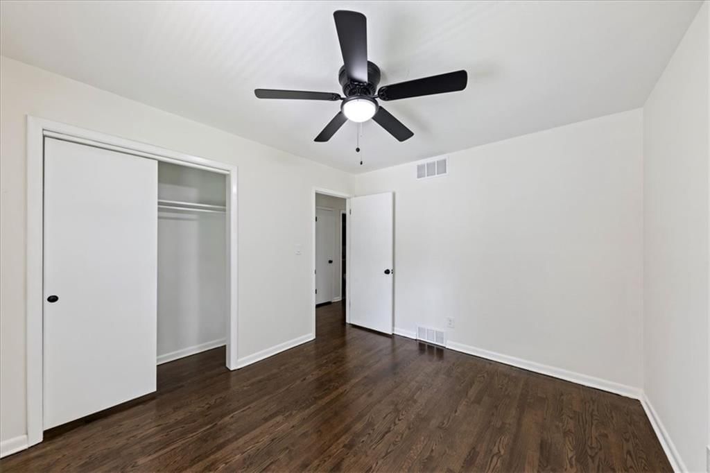 1230 Drury Avenue — photo 15