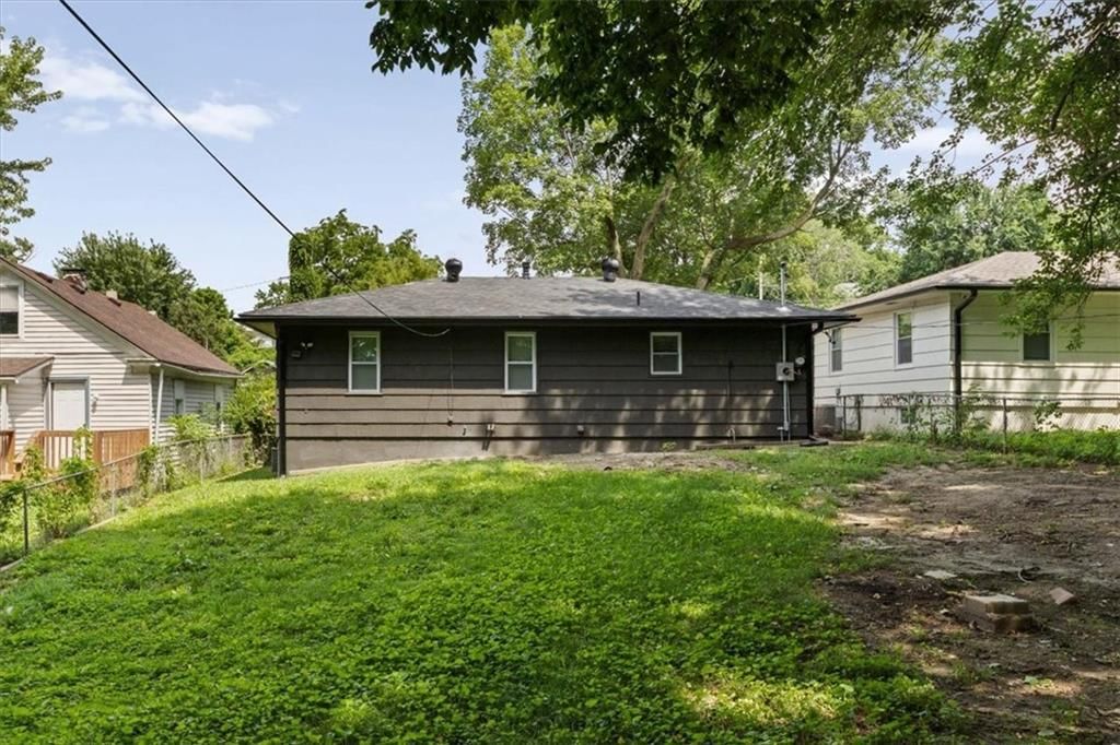 1230 Drury Avenue — photo 22