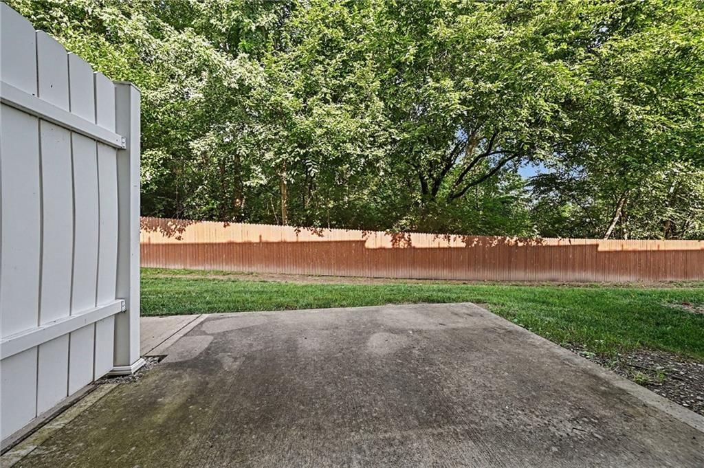 210 Pointe Lane — photo 21