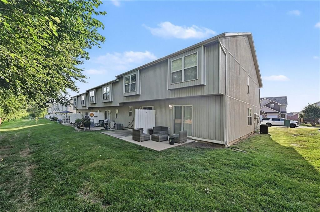 210 Pointe Lane — photo 24