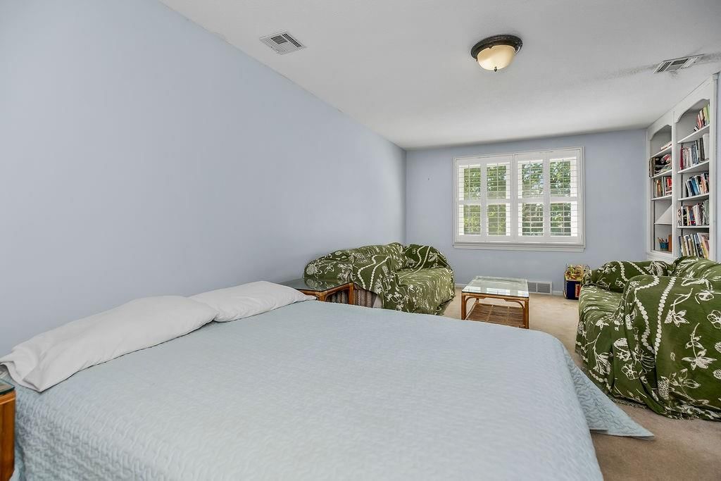 1710 N 90th Street — photo 30