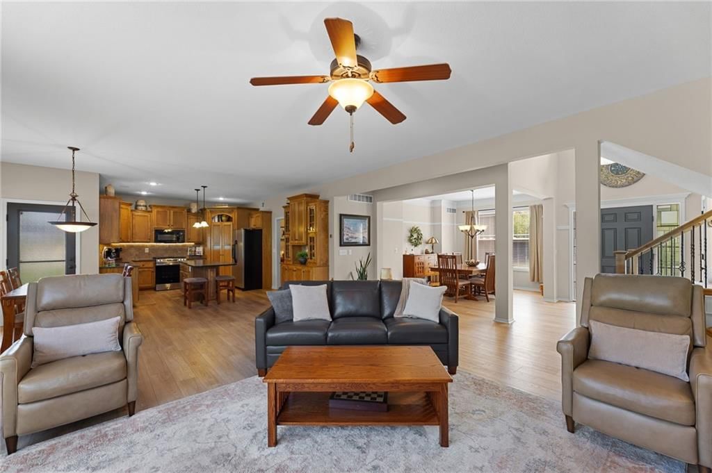 23920 W 124th Court — photo 12
