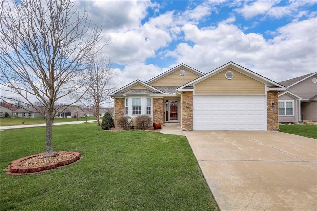 5368 S Davidson Court — photo 1