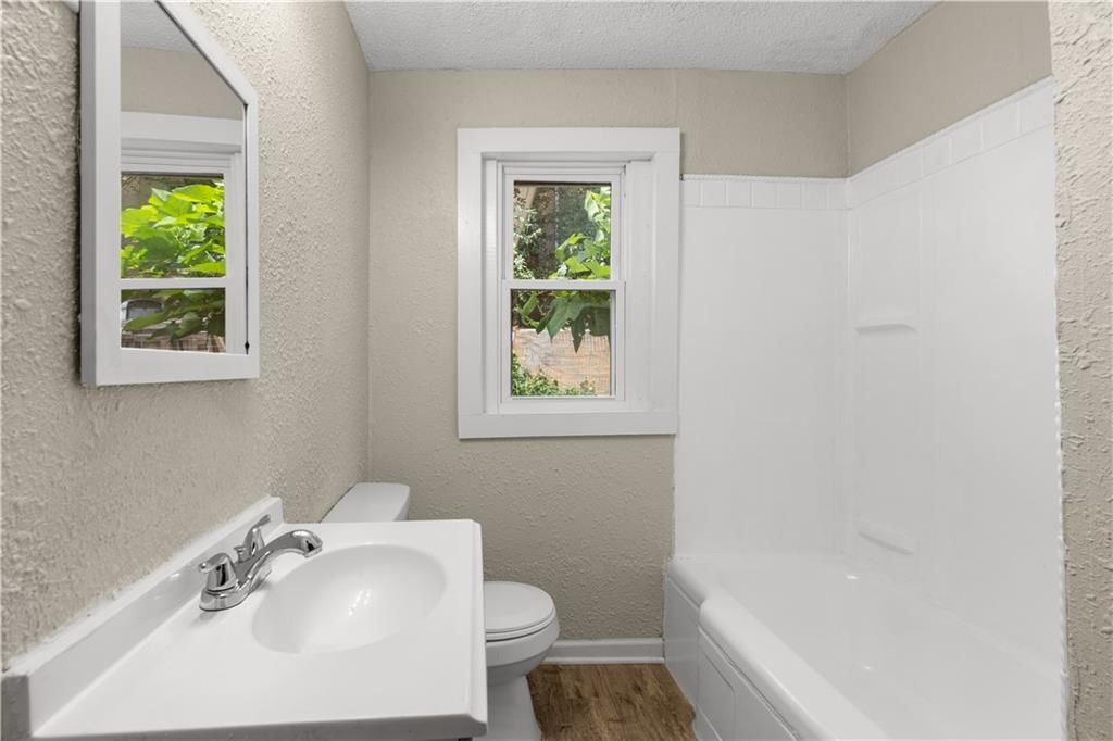 9617 E Independence Avenue — photo 9