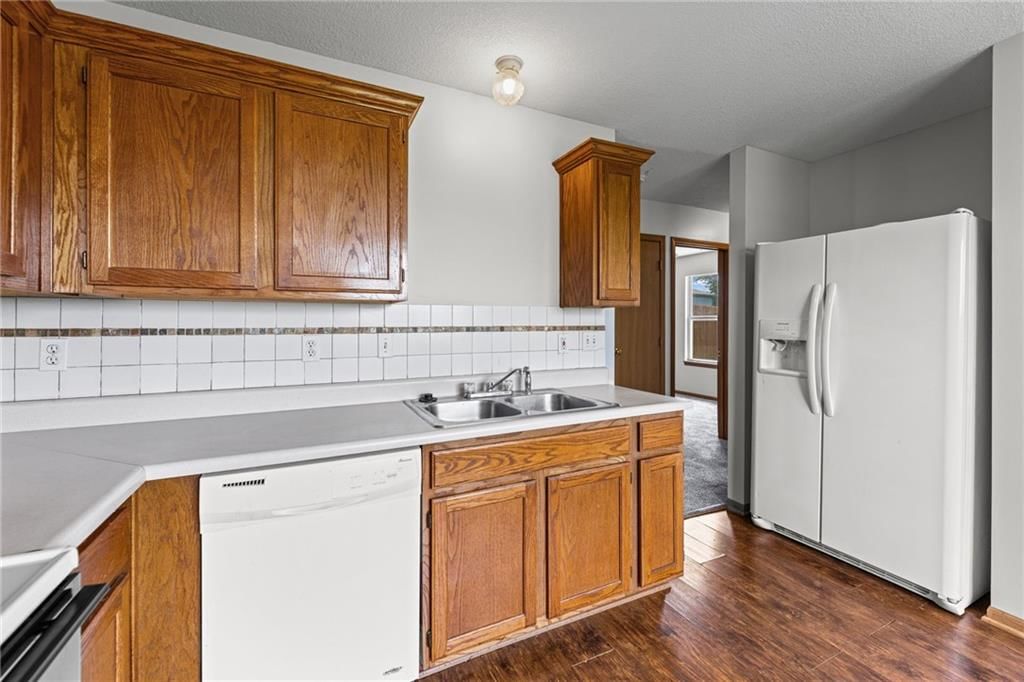 741 Pinewood Street — photo 13