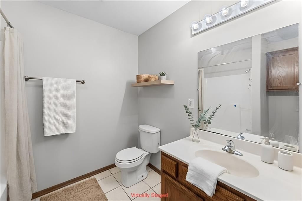 741 Pinewood Street — photo 15
