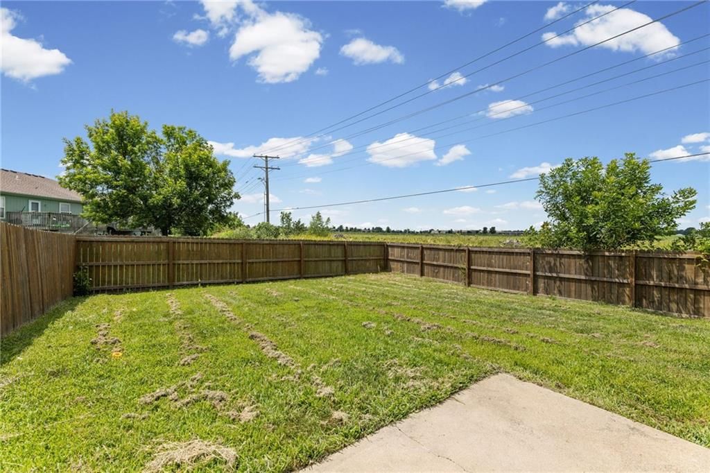 741 Pinewood Street — photo 27