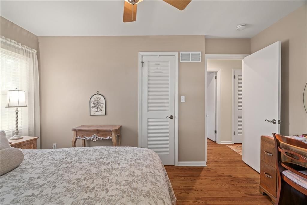 9416 Wenonga Road — photo 30