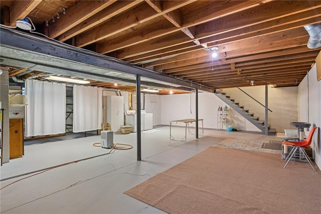 9416 Wenonga Road — photo 34