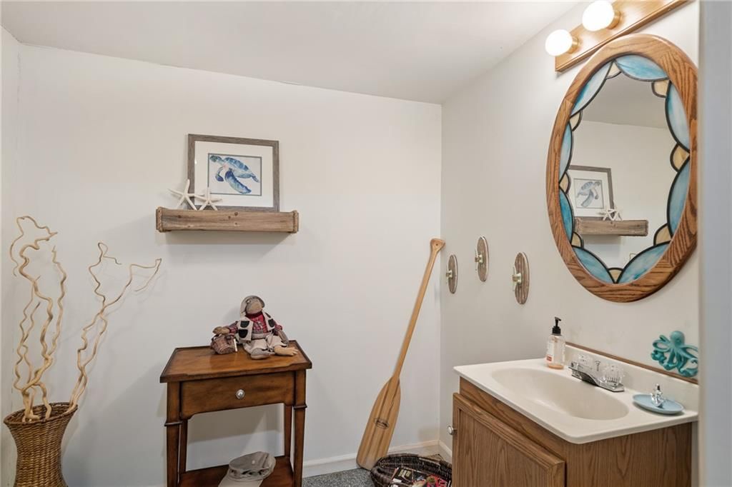 9416 Wenonga Road — photo 38