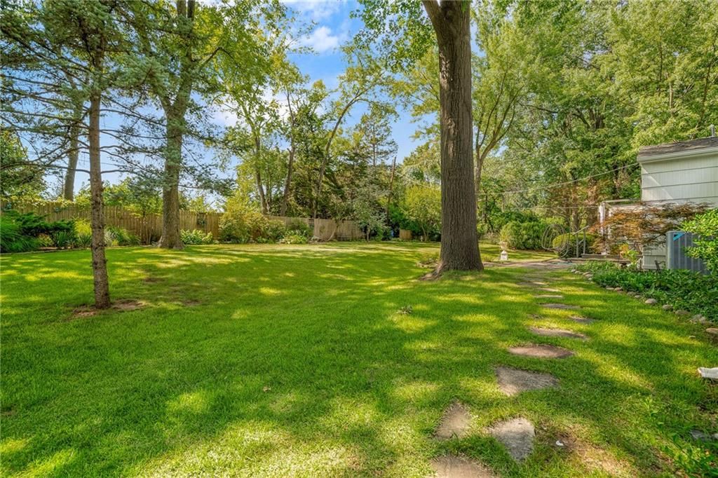 9416 Wenonga Road — photo 47