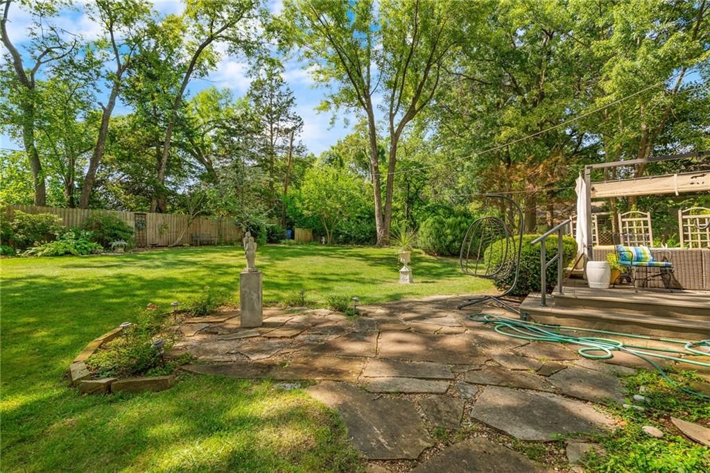 9416 Wenonga Road — photo 48