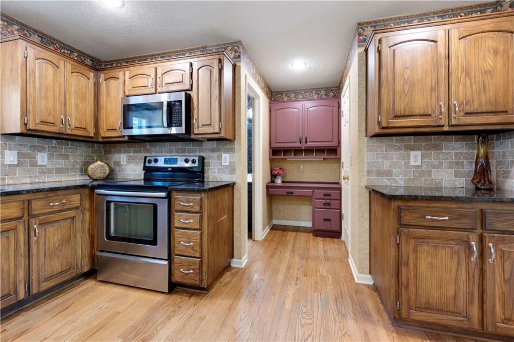 13113 W 131st Street — photo 8