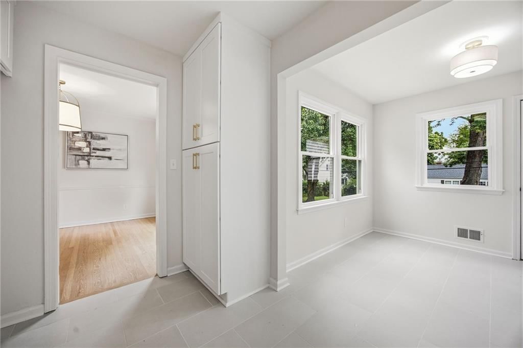 4121 W 54th Street — photo 12