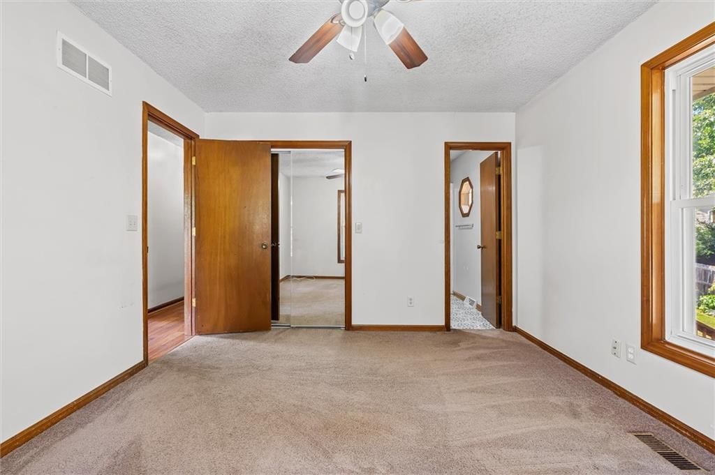 528 NE Karapat Drive — photo 14