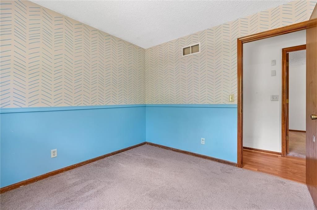 528 NE Karapat Drive — photo 18