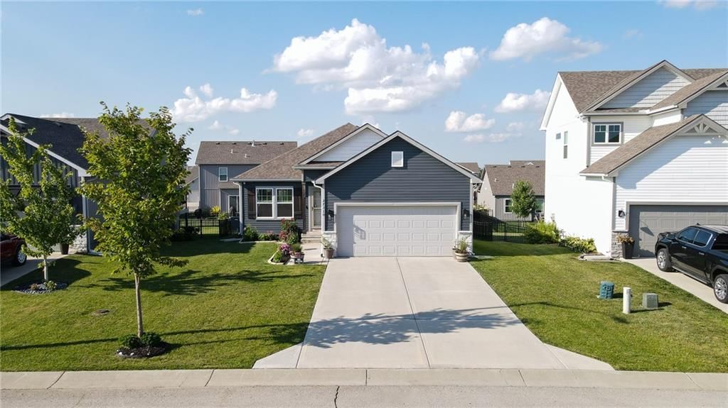 27310 Cedar Grove Drive — photo 2
