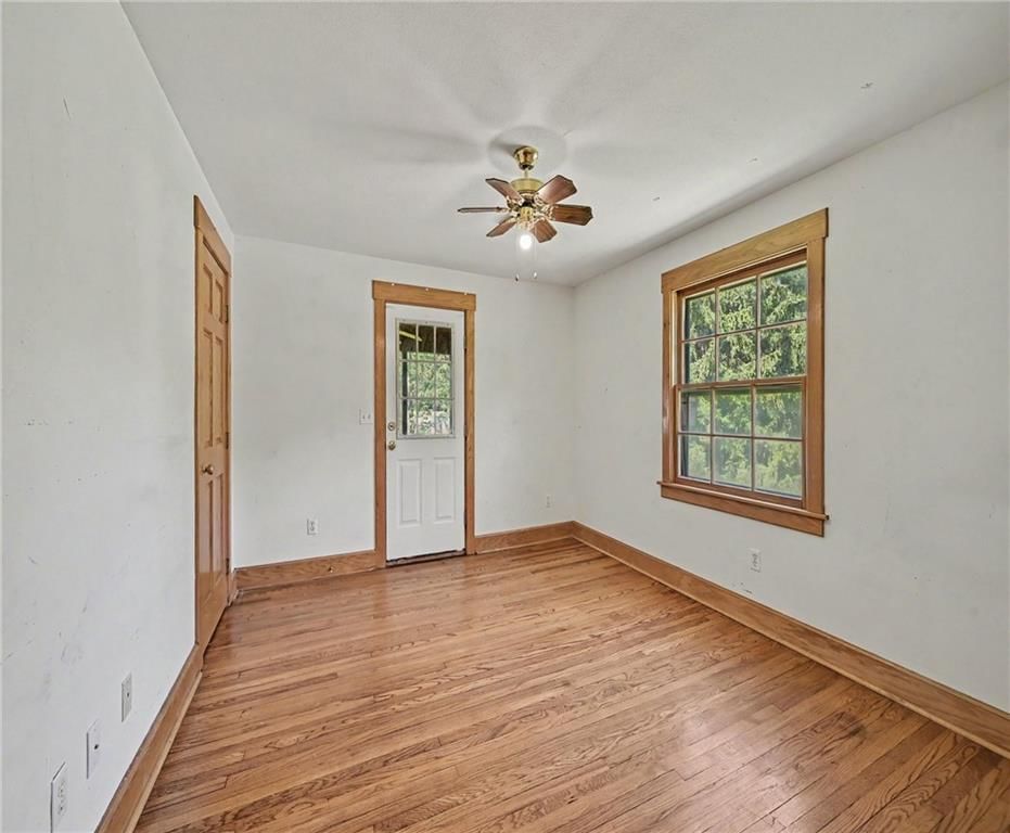 8525 Hiawatha Road — photo 21