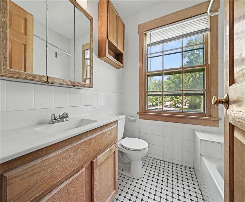8525 Hiawatha Road — photo 22