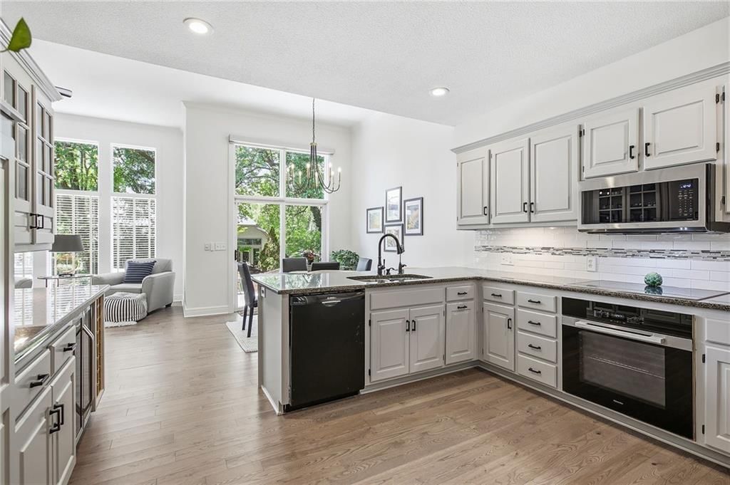 20305 W 98th Street — photo 20