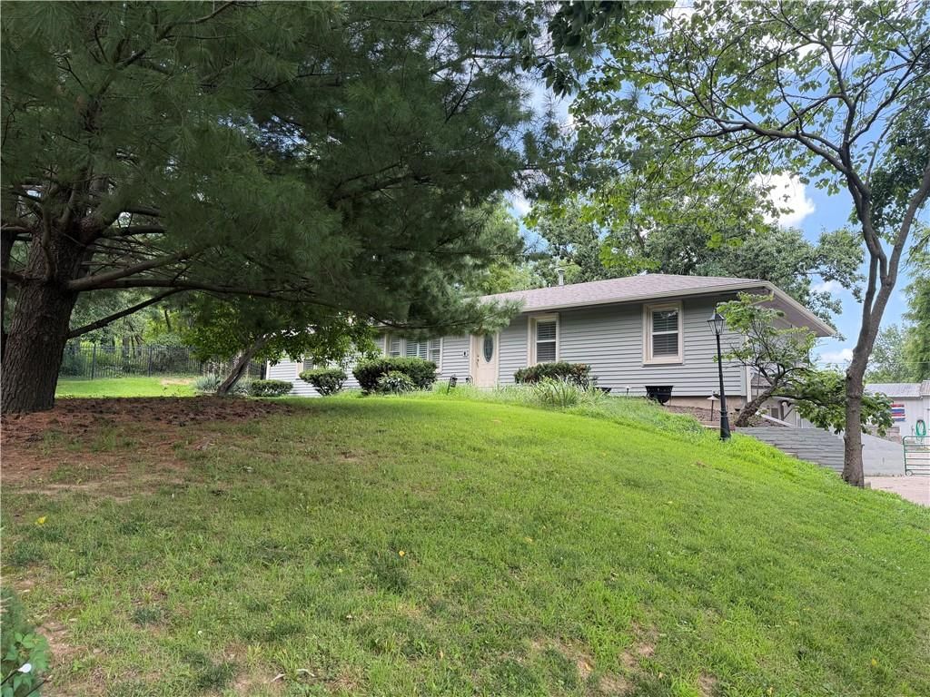 4340 NW Gleason Road — photo 2