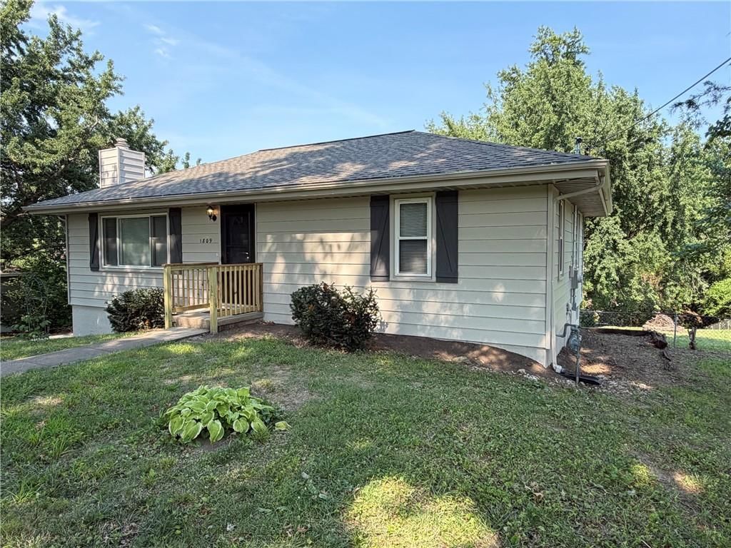 1809 N Jennings Road — photo 21