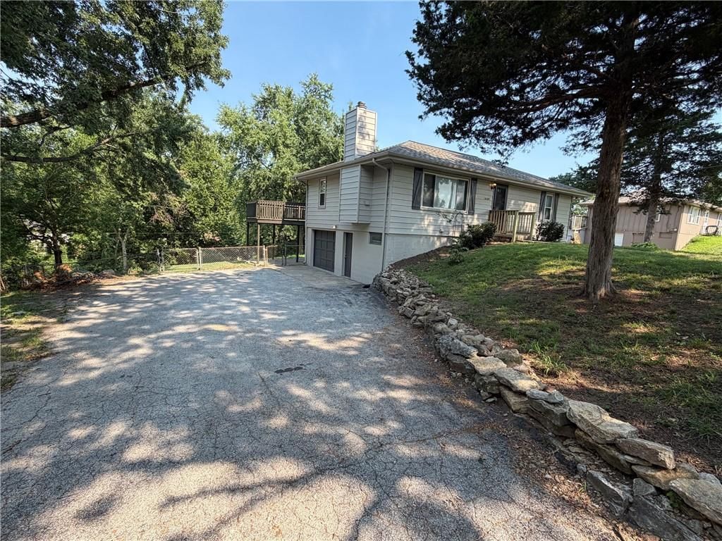 1809 N Jennings Road — photo 26
