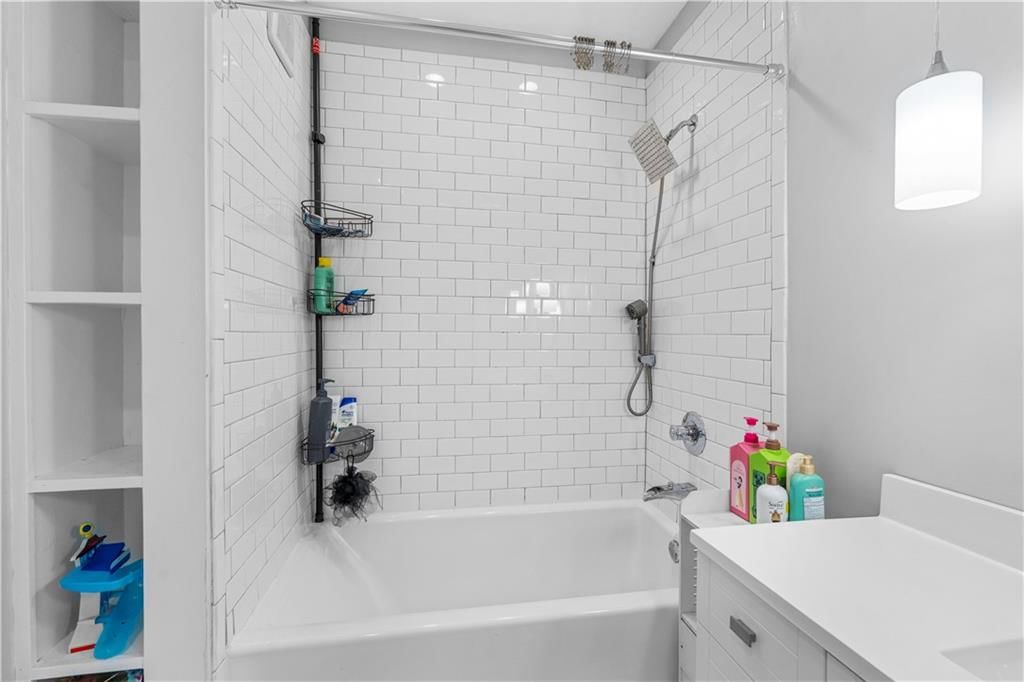 518 S Ash Street — photo 34