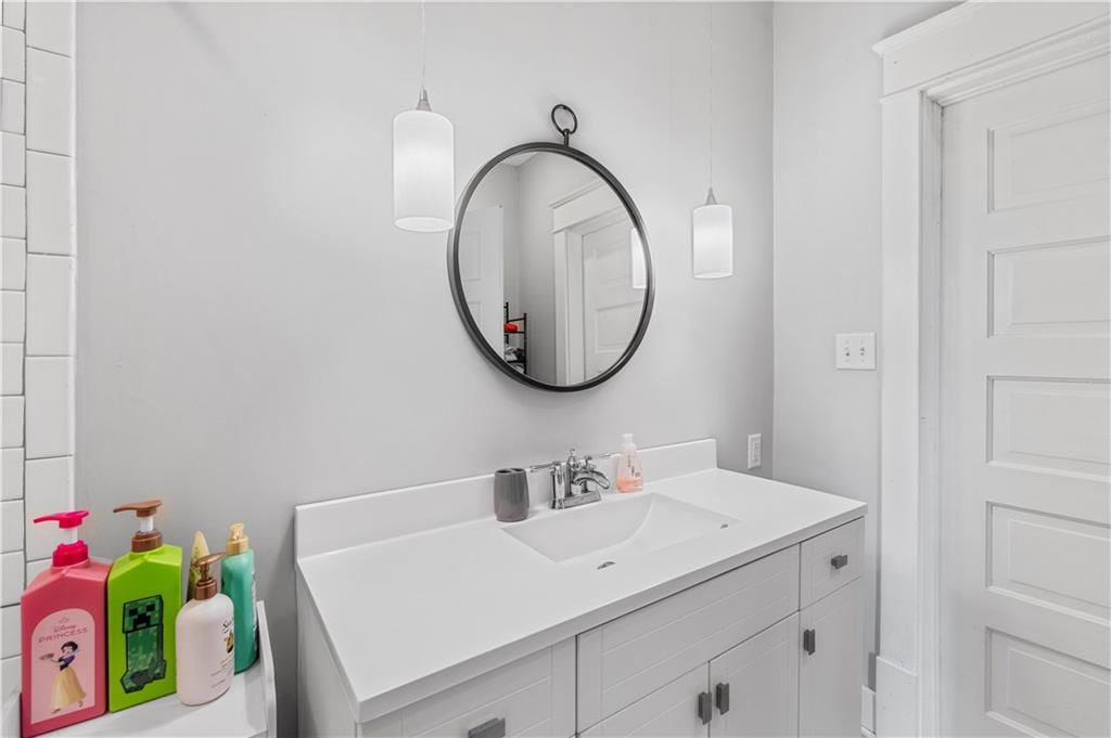 518 S Ash Street — photo 35