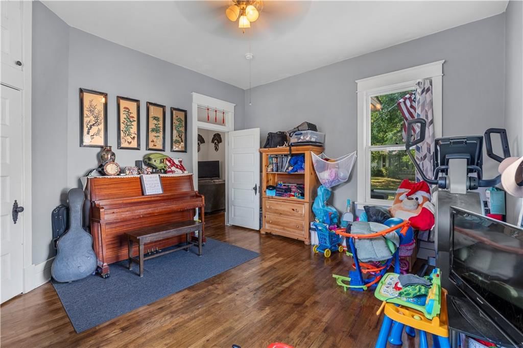 518 S Ash Street — photo 36