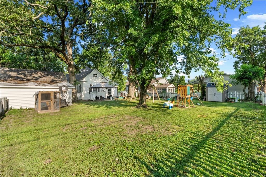 518 S Ash Street — photo 41