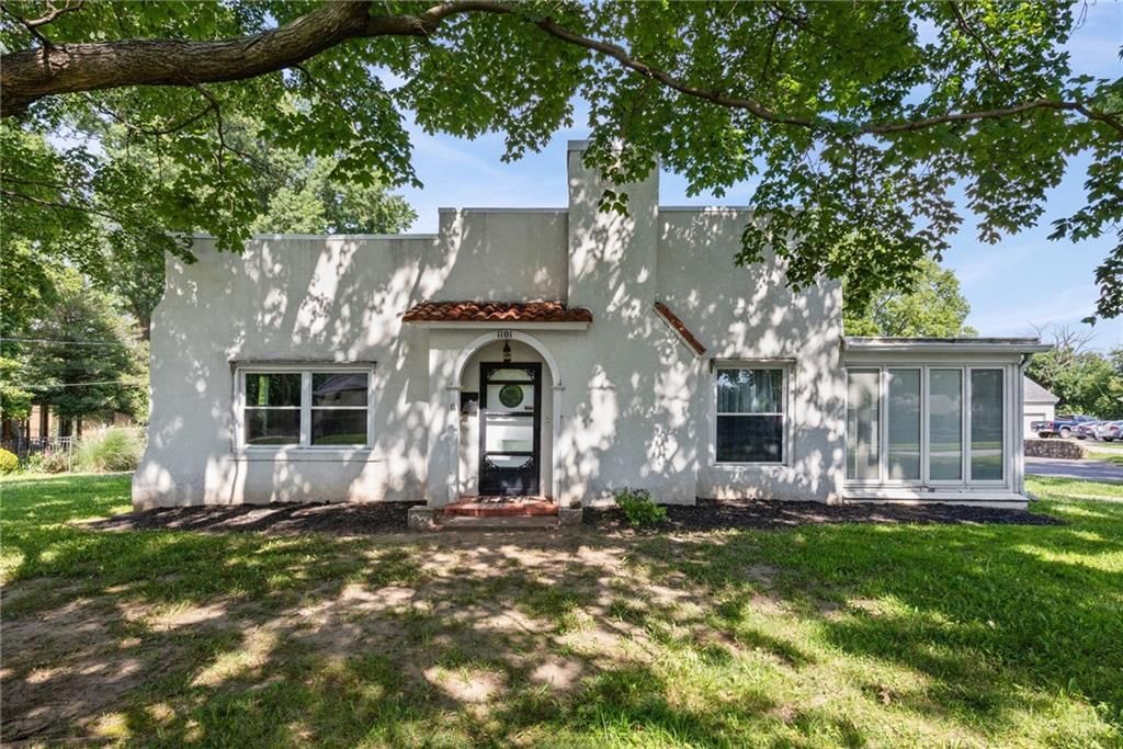 1101 S 55th Street — photo 1