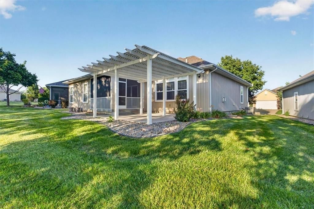 4776 SW Leafwing Drive — photo 35