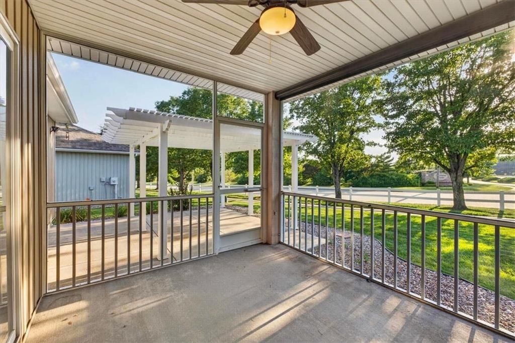 4776 SW Leafwing Drive — photo 38