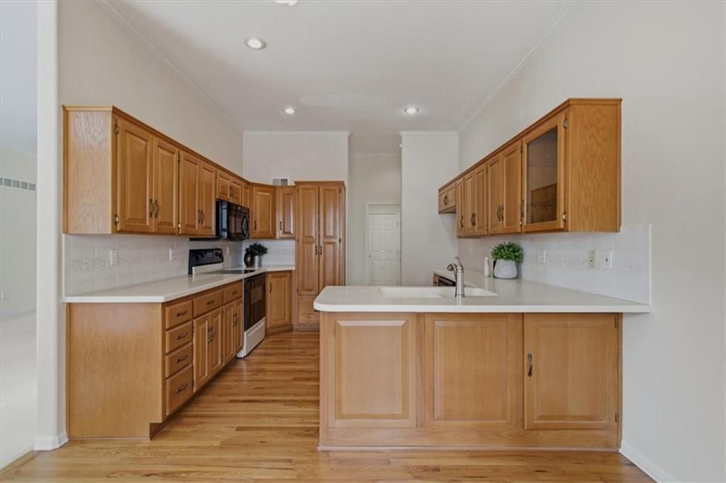 14140 W 146th Terrace — photo 9