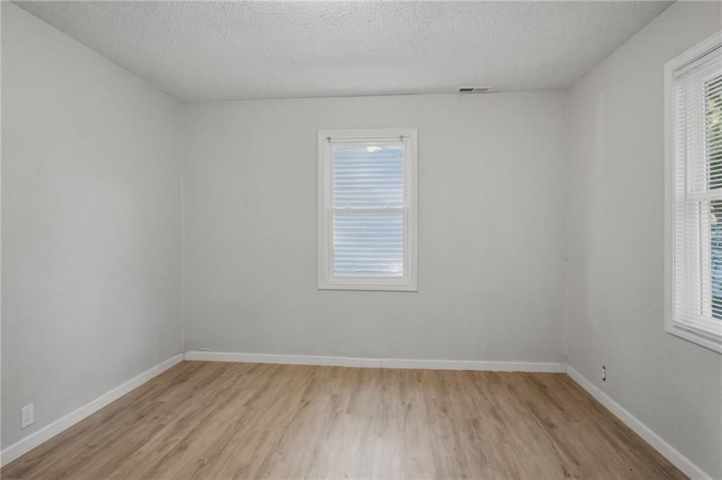 11318 Sycamore Terrace — photo 9