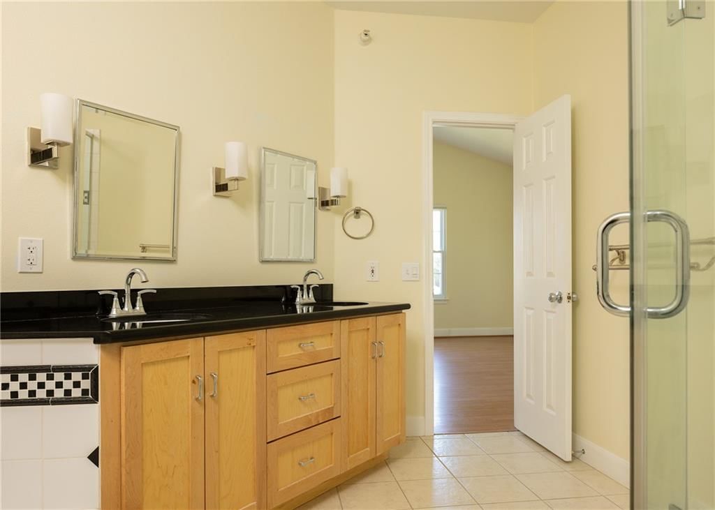11603 Tomahawk Creek Parkway — photo 10