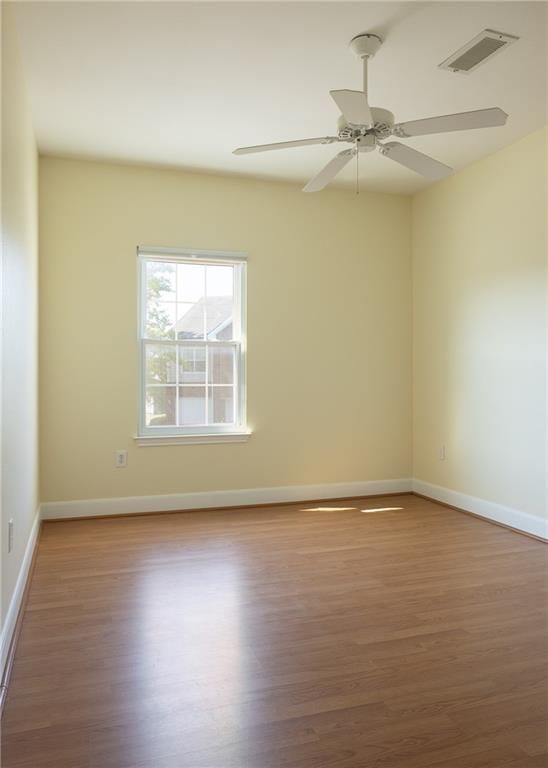 11603 Tomahawk Creek Parkway — photo 12