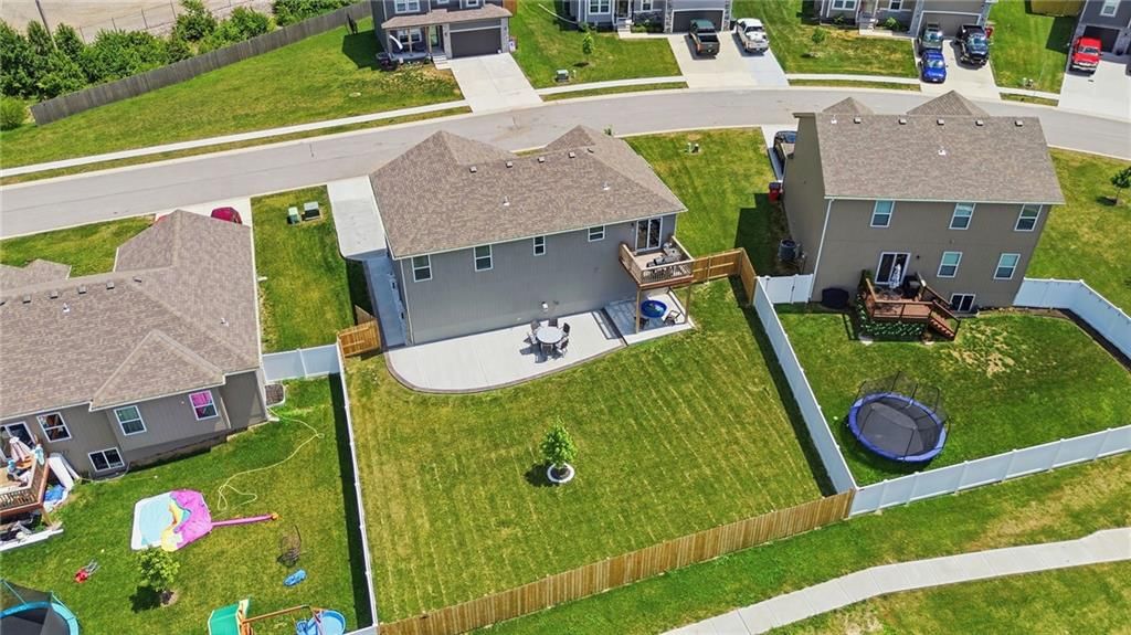 1310 SW Burns Circle — photo 39