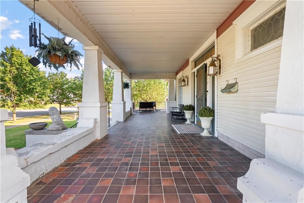 512 Willow Street — photo 14