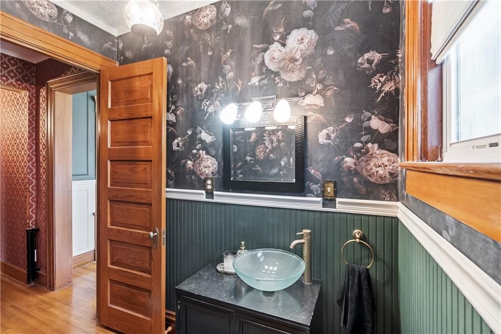 512 Willow Street — photo 47