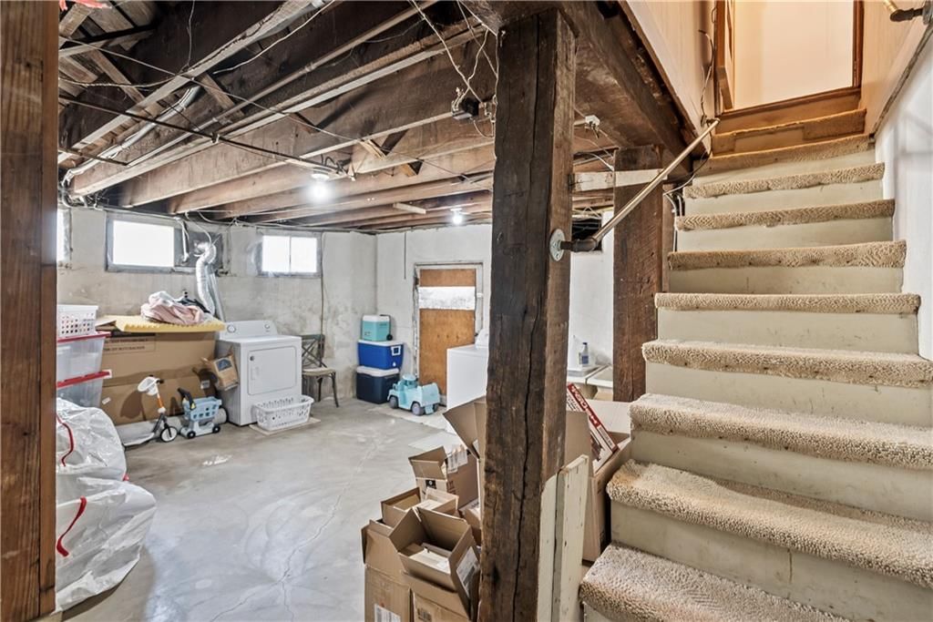 512 Willow Street — photo 77