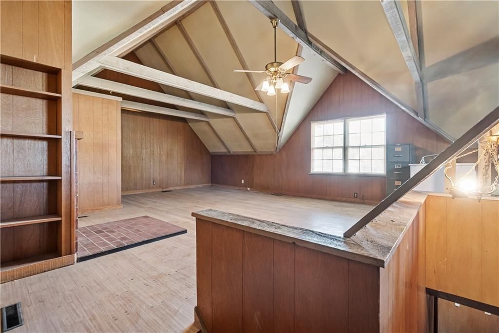 512 Willow Street — photo 90