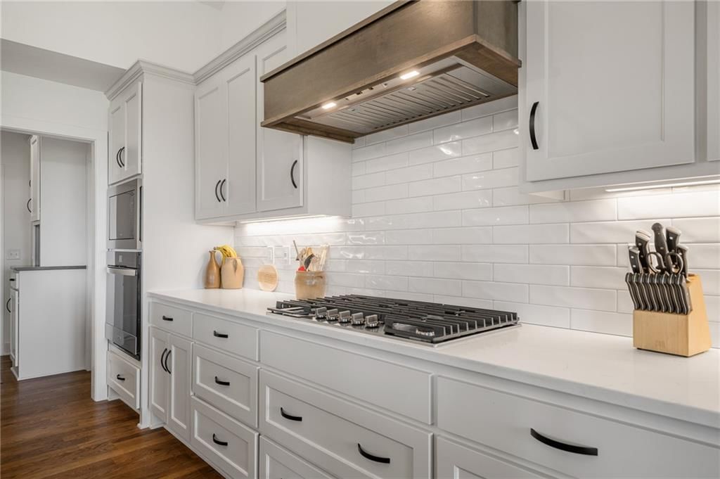 14219 S Houston Street — photo 14