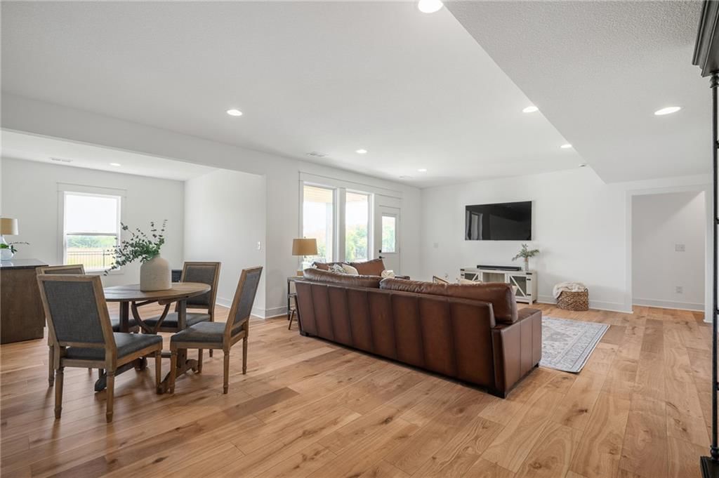 14219 S Houston Street — photo 27