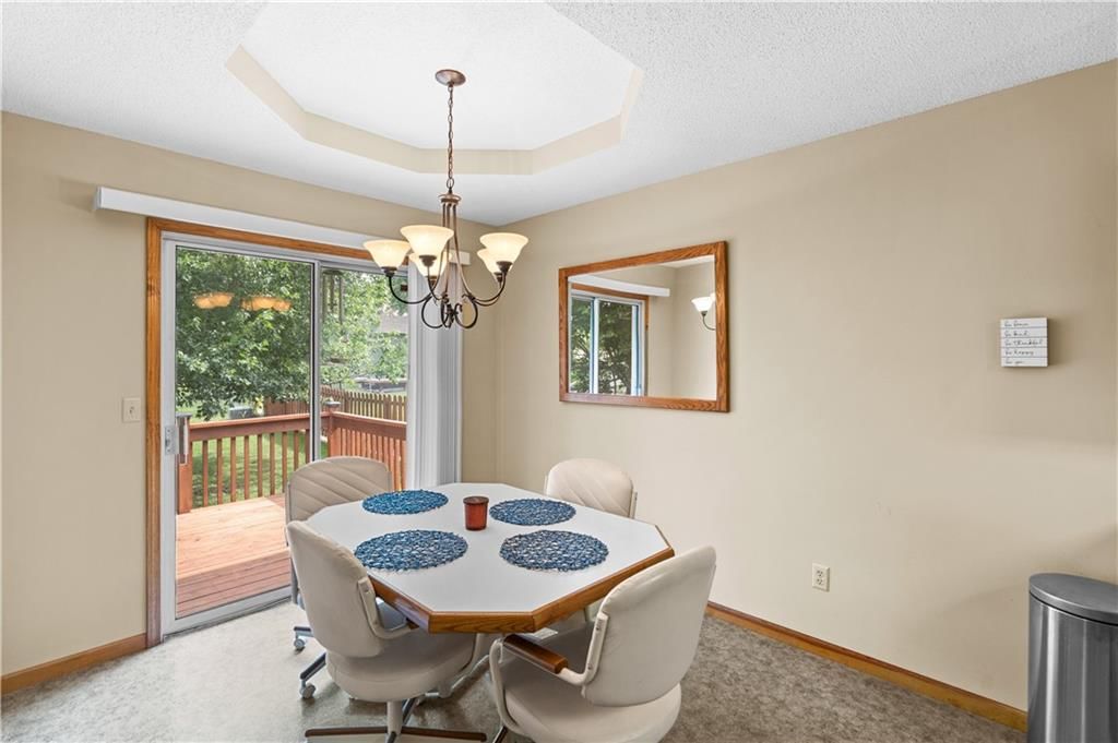 1704 W Christi Lane — photo 11