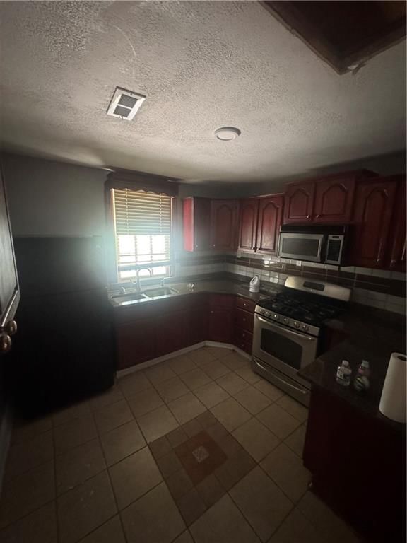 7601 Newton Street — photo 6